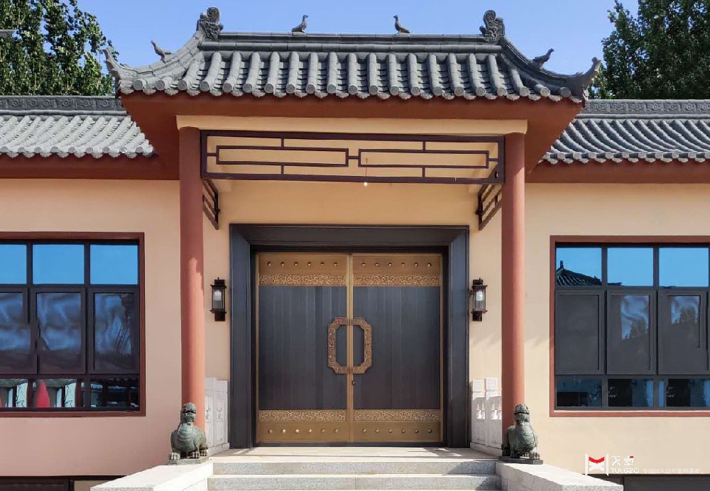 河北邢臺中式自建房對開庭院銅門